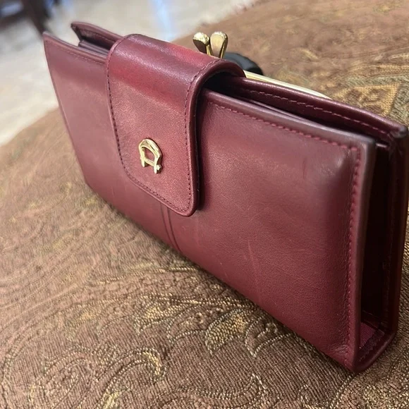 Napa Cowhide - Picture 12 of 12